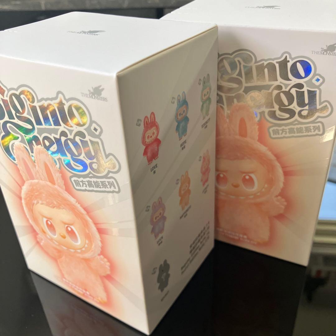 【新品未開封】正規品　LABUBU ラブブ　ぬいぐるみ