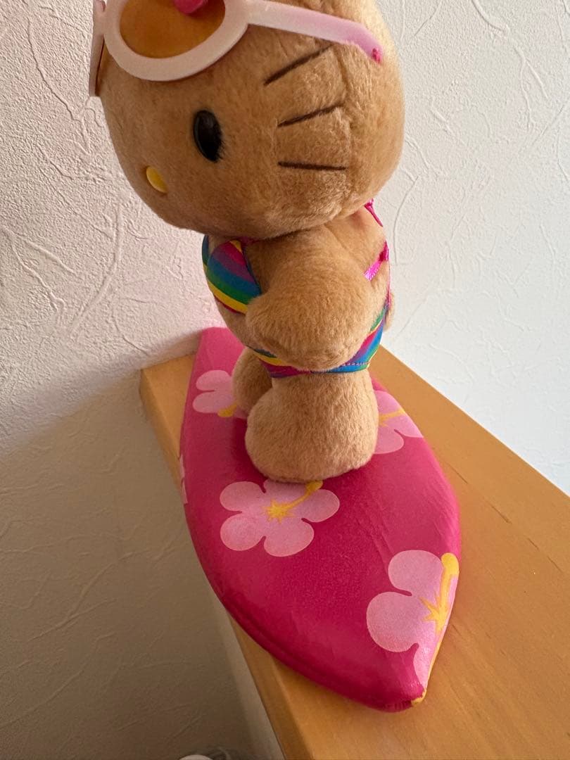 ハローキティ 日焼け 2001 サーフィン ぬいぐるみ 日焼