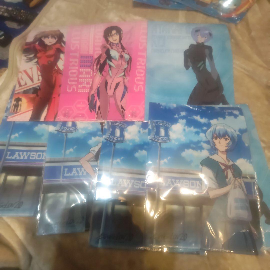 エヴァンゲリオン クリアファイル8枚セット - メルカリ