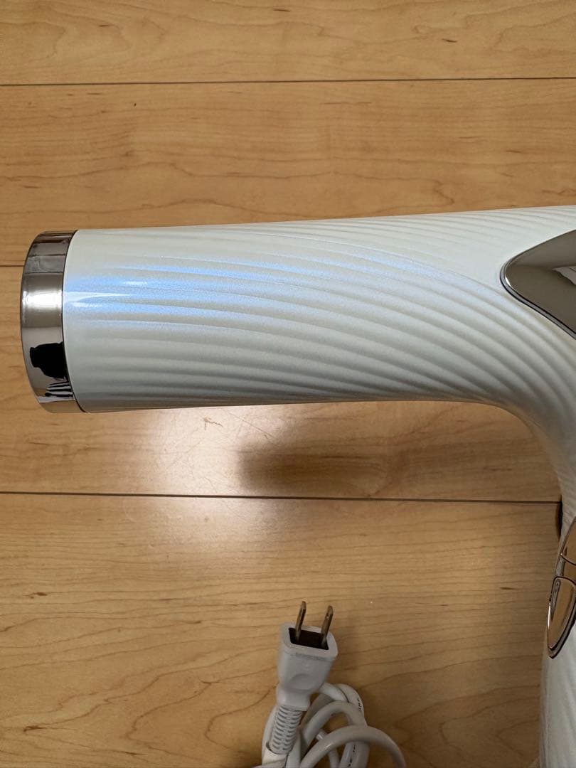 リファビューティックドライヤープロ 2021年製