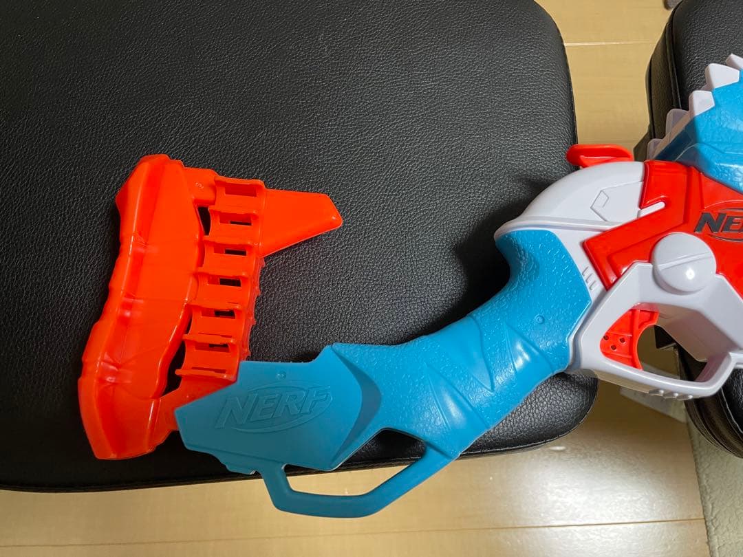 ナーフ　ダイノスクワッド　トリケラブラスト　nerf