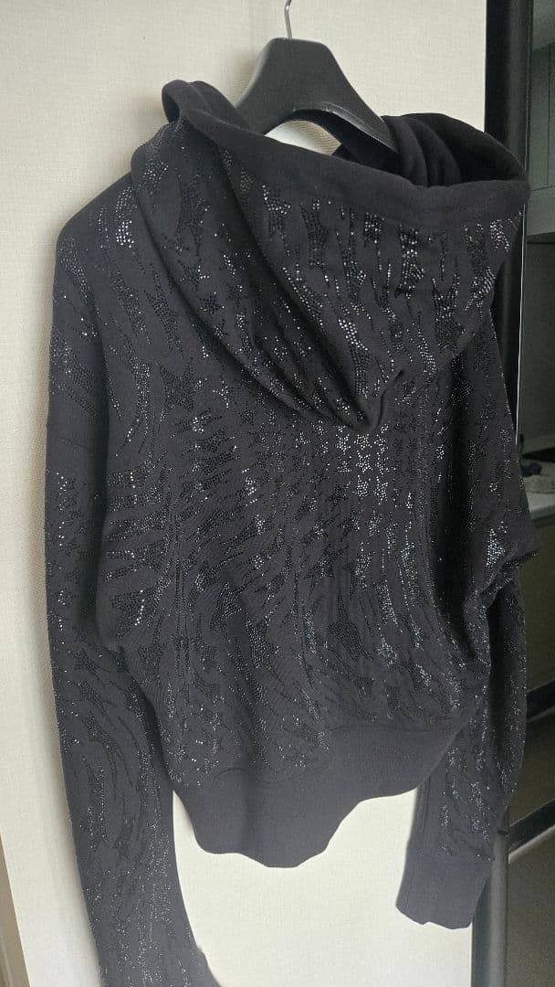 新品未使用　H＆M　×　ミュグレー（Mugler）ラインストーン　パーカー　M