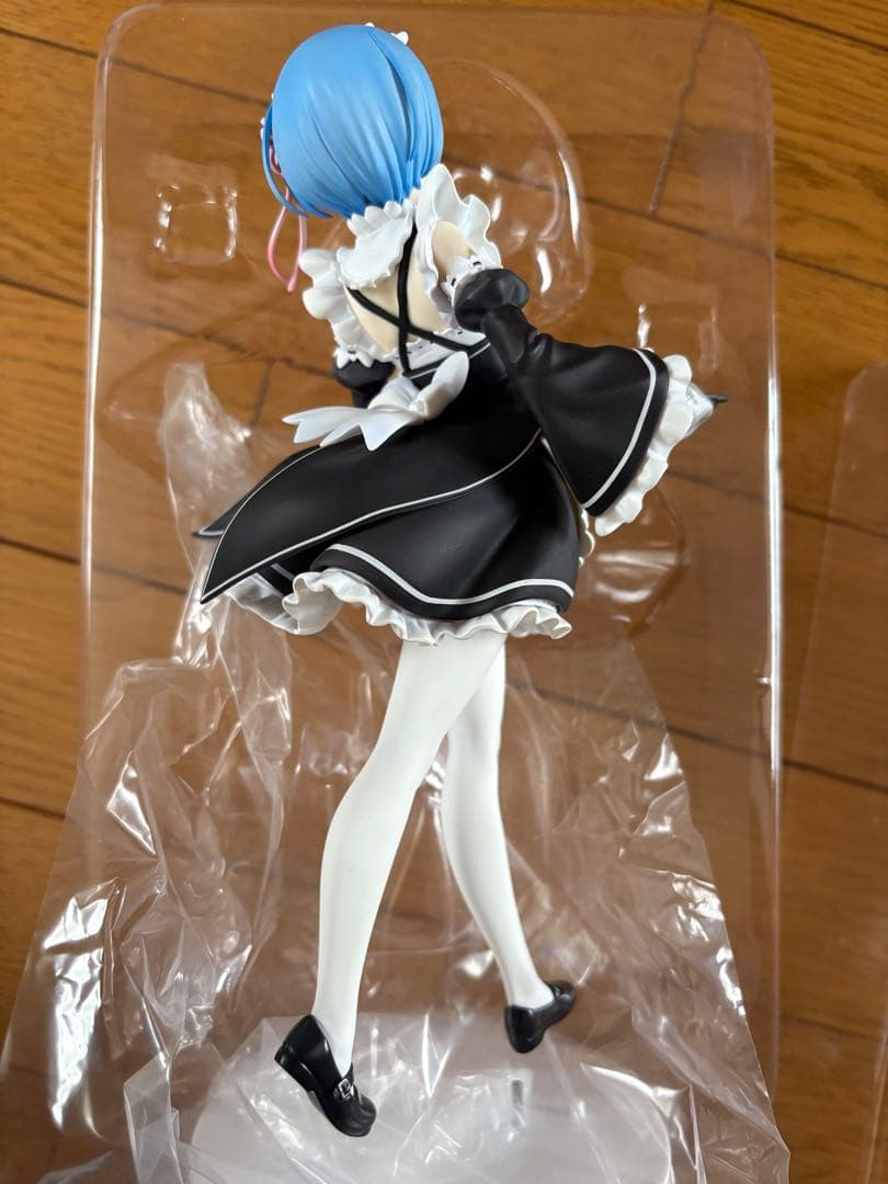 Re:ゼロから始める異世界生活　お茶会ver. 1/7スケールフィギュア