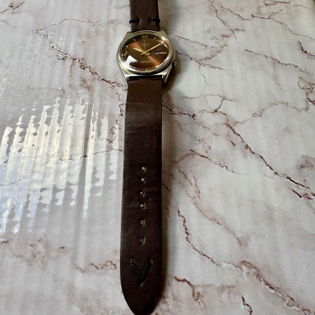 SEIKO5自動巻き メンズ腕時計 ヴィンテージ70Sデイデイト　ブラウン