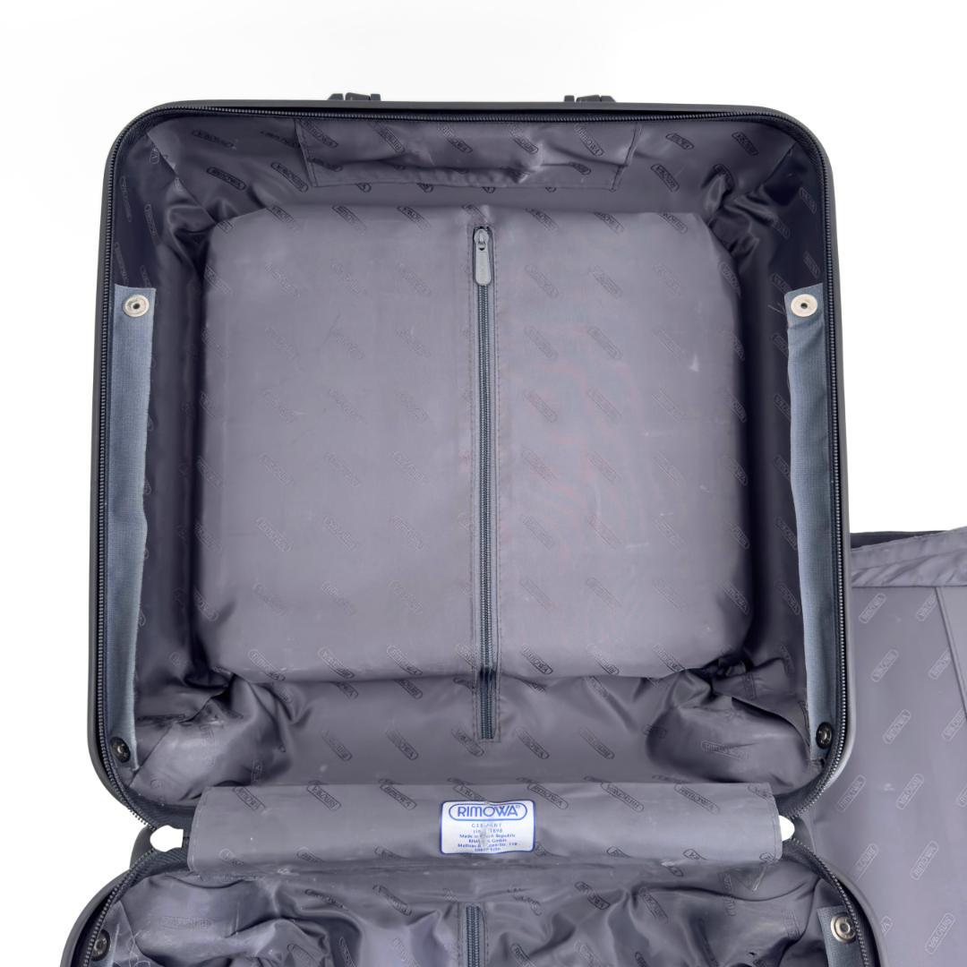 リモワ サルサデラックス 23L 機内持ち込み 4輪 TSAロック 前面