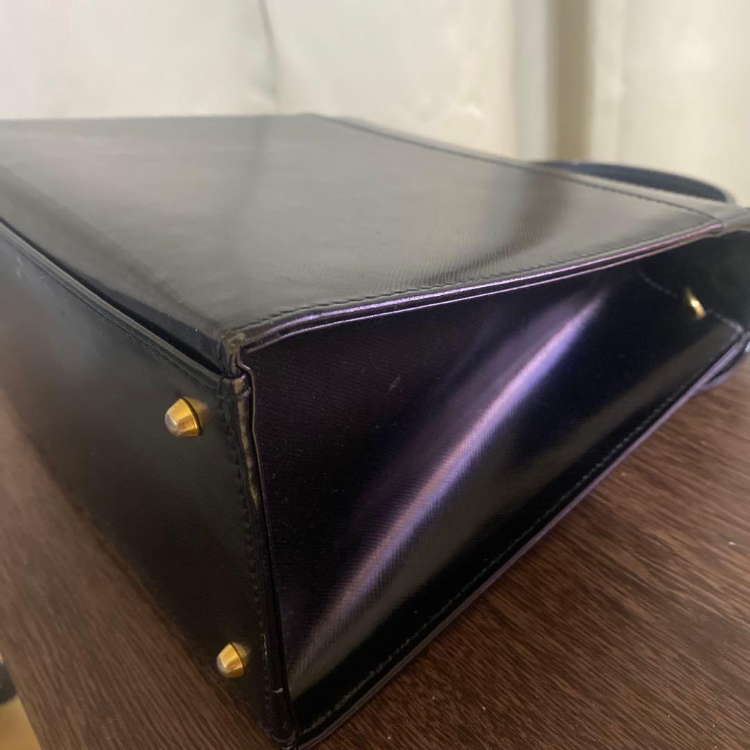 【送料無料】ヴェルサーチ ハンドバッグ フォーマル メデューサ レザー ブラック