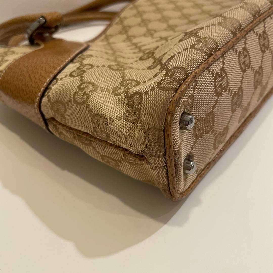 ぴょんしき様　グッチ　ショルダーバッグ