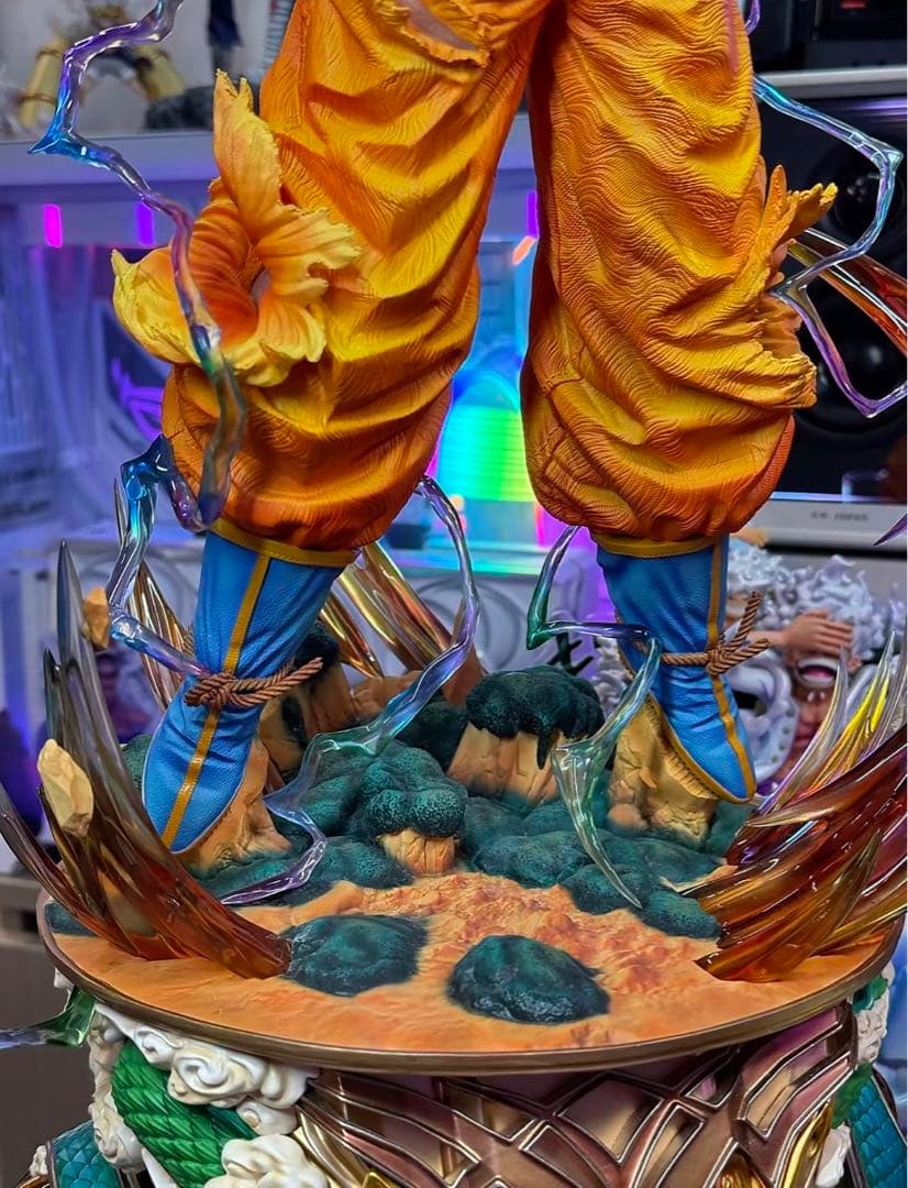 ドラゴンボール １／６スケール 孫悟空 フィギュア ガレージキット