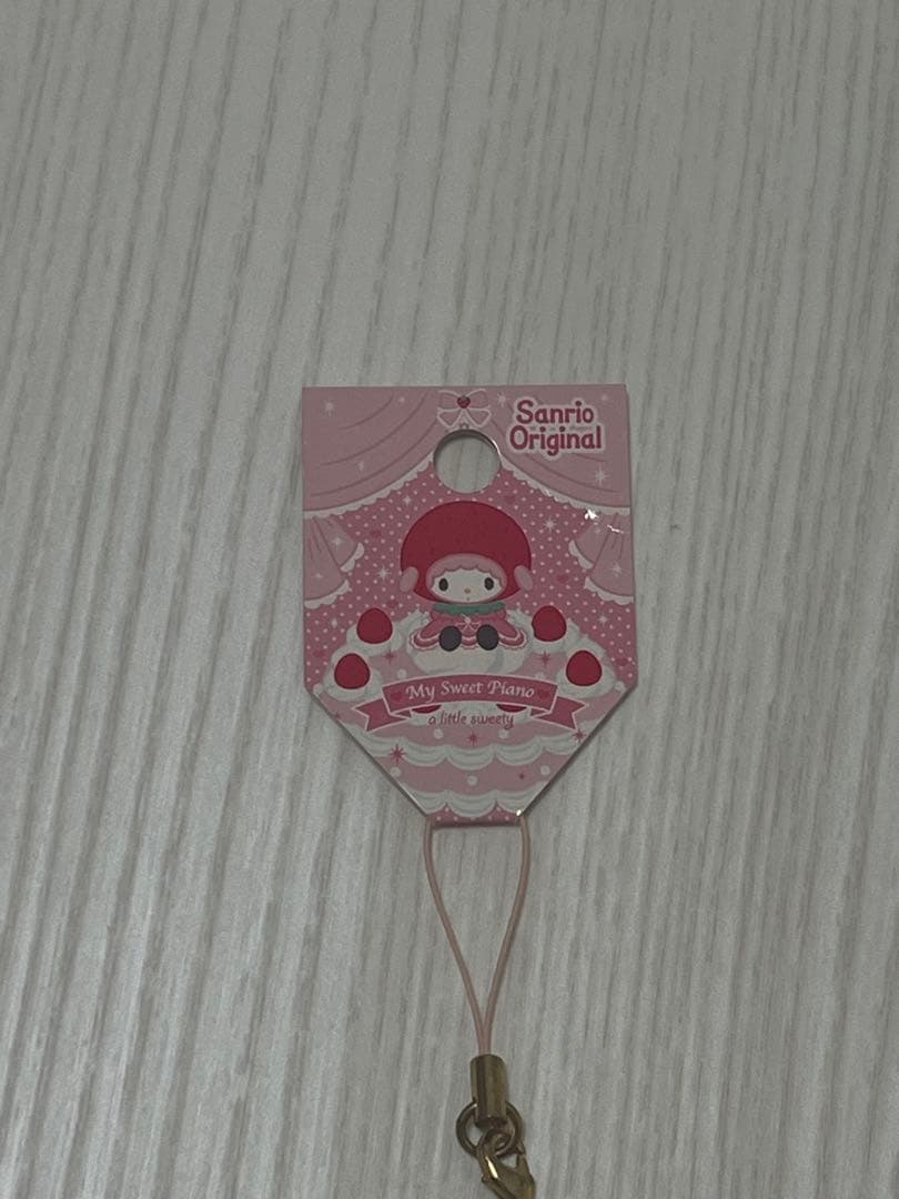 希少 激レア マイスウィートピアノ　いちご頭巾 平成 サンリオ ストラップ