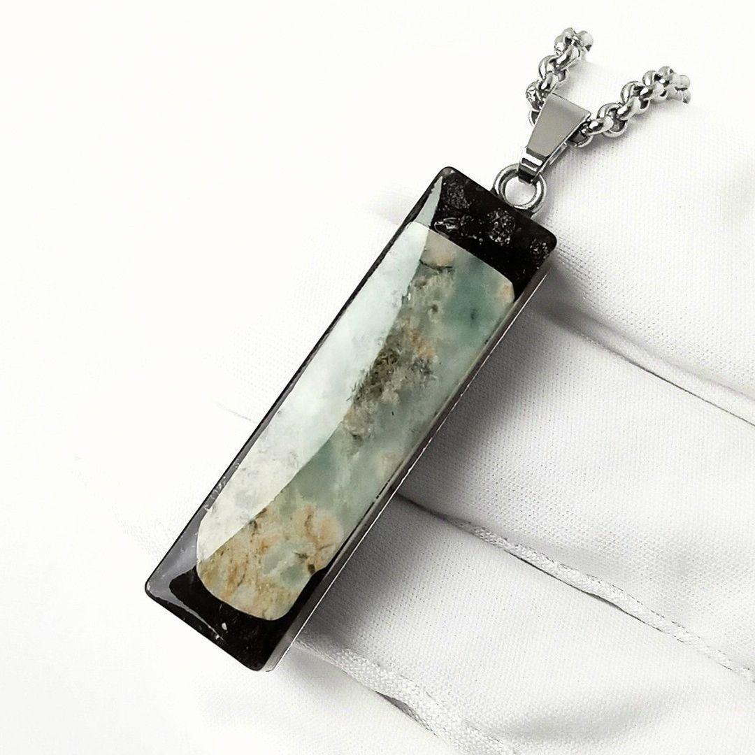 オルゴナイト｜糸魚川翡翠やモリオンなどを使った、厄除け・浄化・健康・幸福のお守り