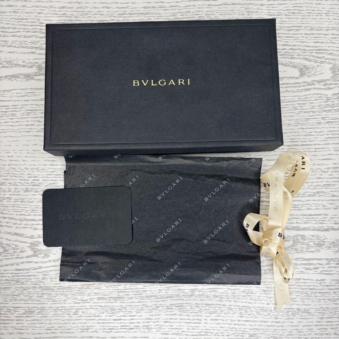 美品　BVLGARI ブルガリ　長財布　二つ折り　S8038