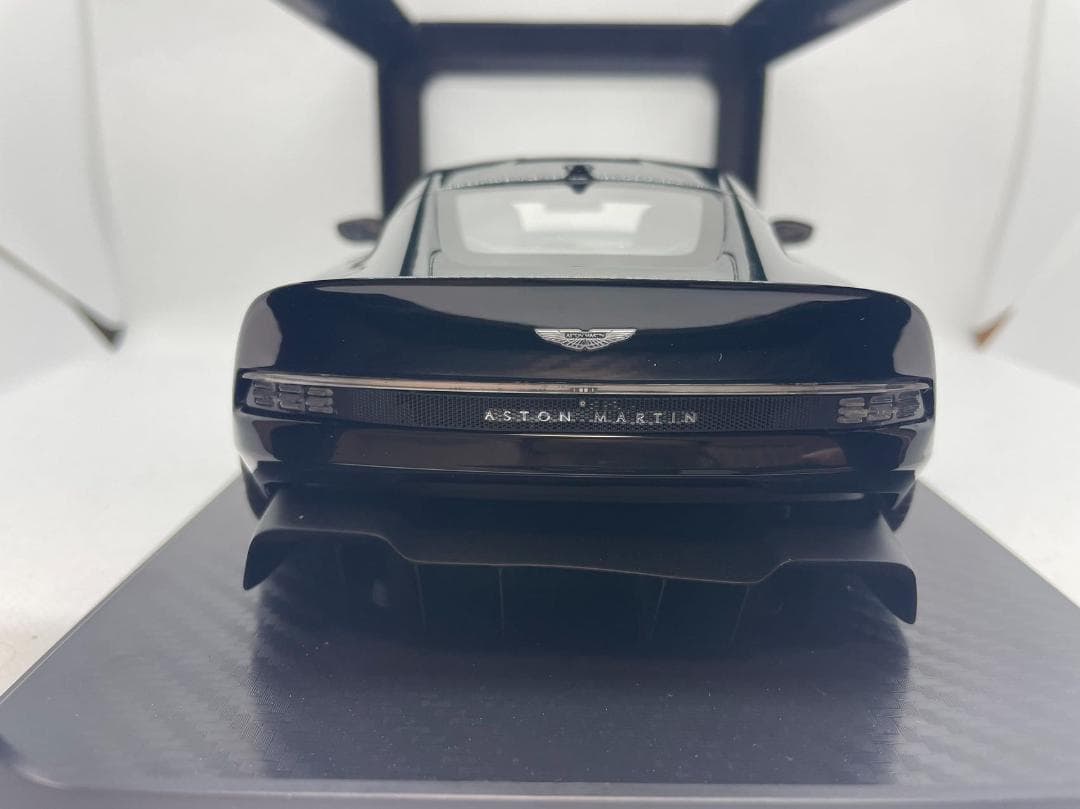 101-104 GT-Spirit 1/18 アストンマーティン Victor - メルカリ