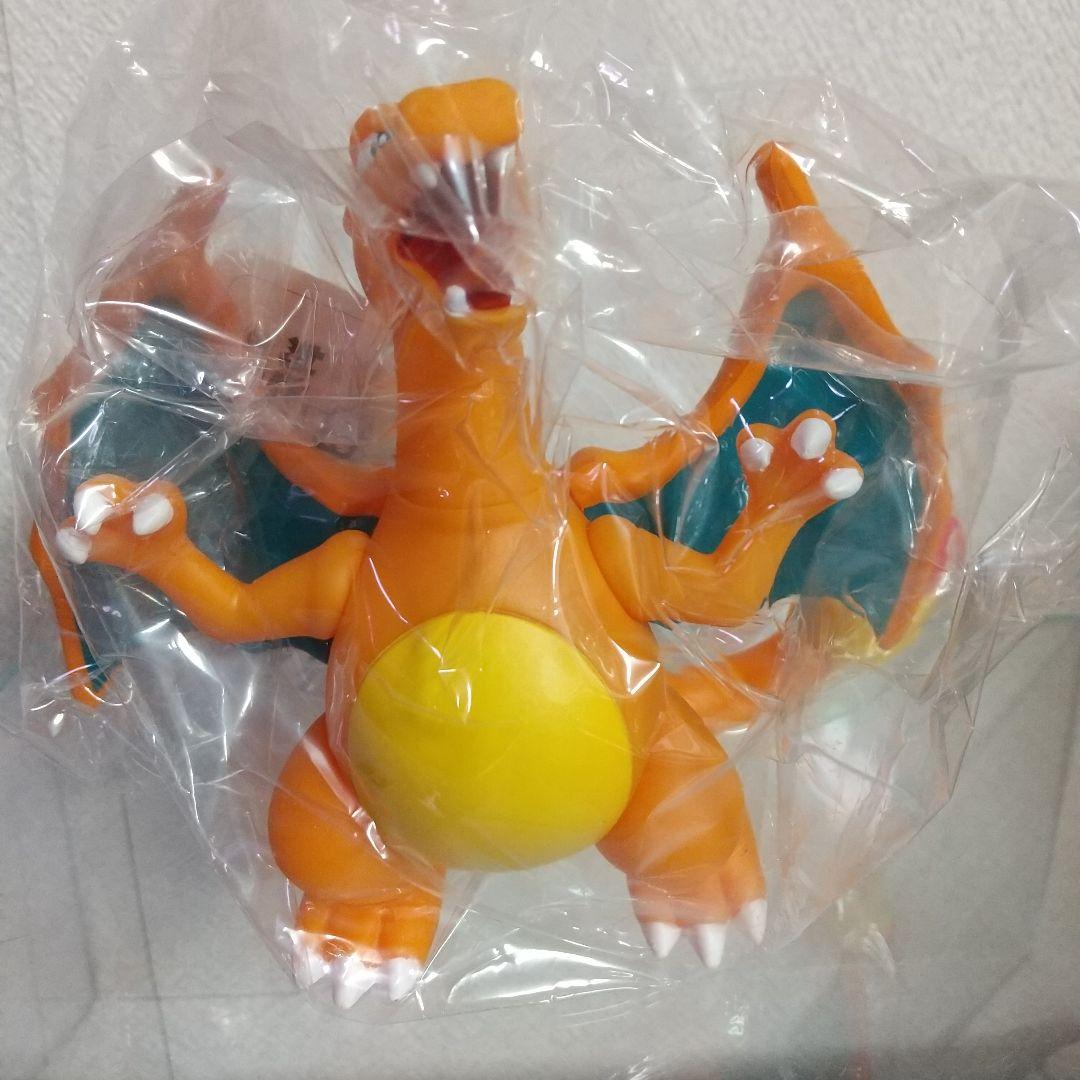 ポケモン デラックスフィギュアコレクション ミュウ他 3点セット