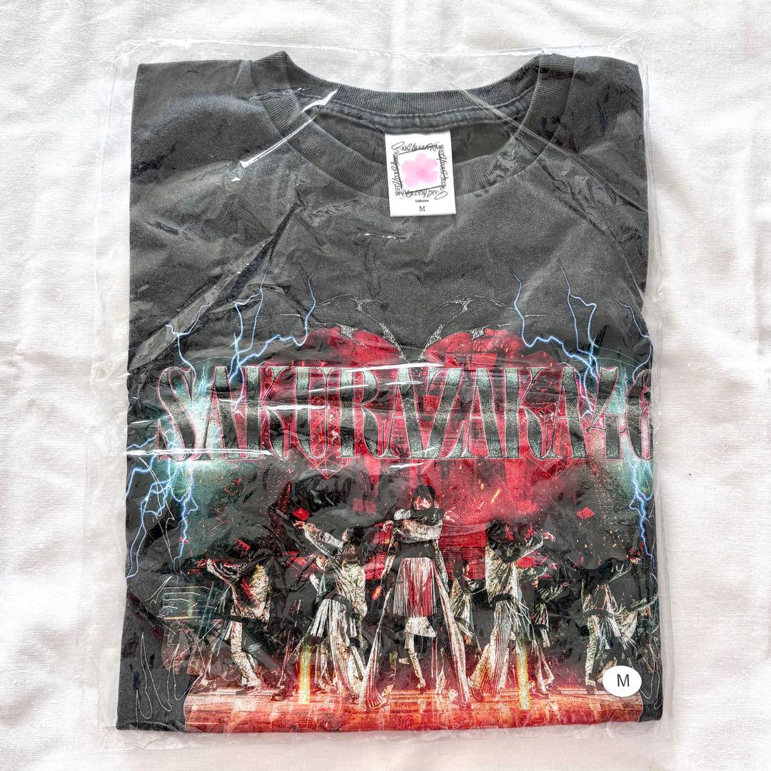 櫻坂46 SAKURAZAKA46 ロックTシャツ - メルカリ
