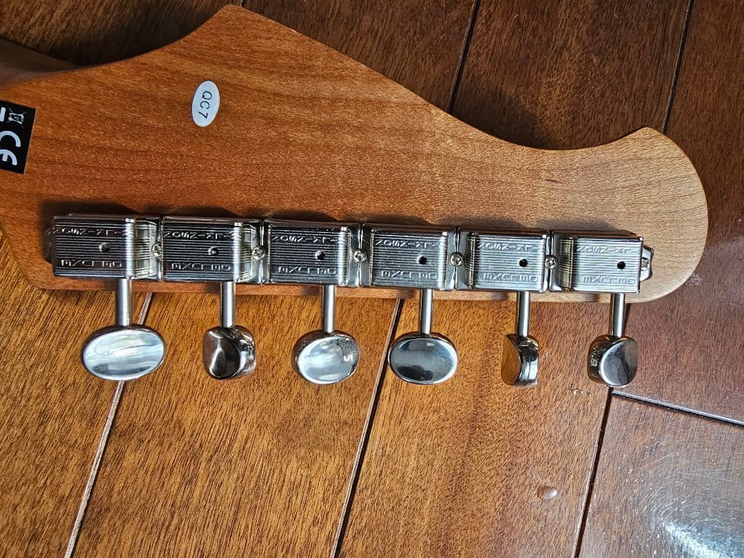 ま*や様 harley benton ストラト