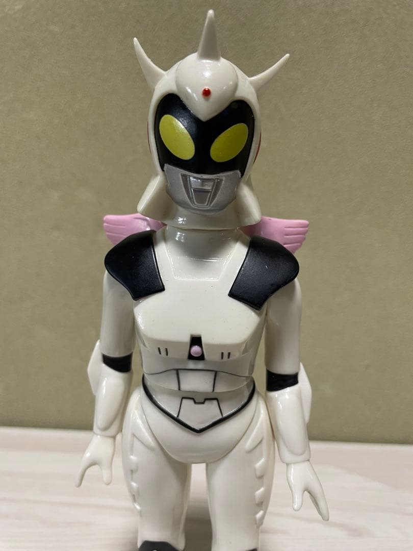 マーミット 世紀の大怪獣シリーズ アンドロフロル 目塗装　ソフビ　ウルトラマン