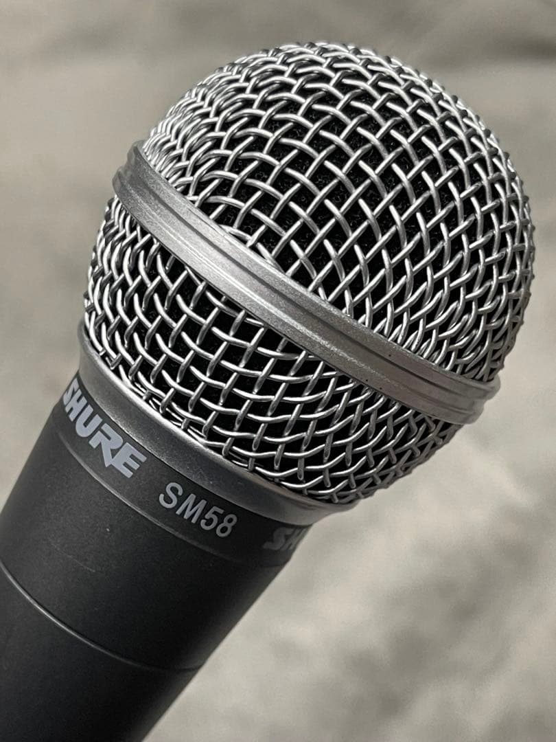 ②SHURE SM58 ダイナミックマイク 2本セット