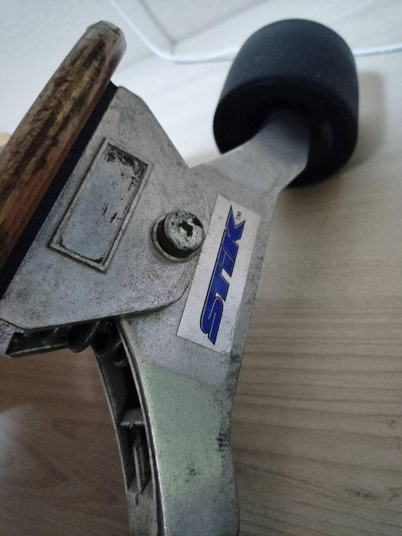 ☆CARVE BOARD SURF STIK ロングスケートボード　陸トレ