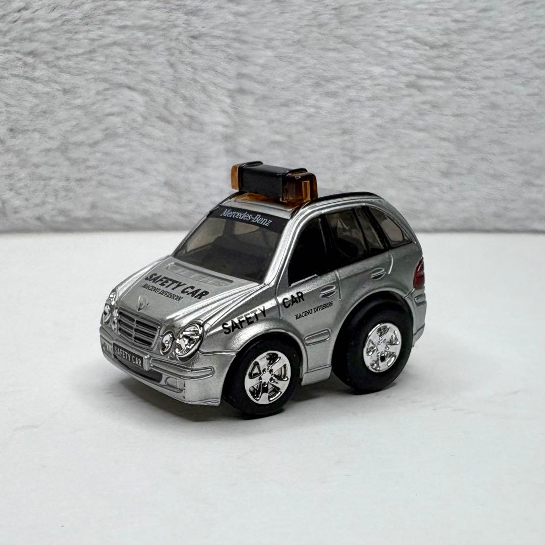 メルセデスベンツ Eクラスステーションワゴン セーフティーカー チョロ