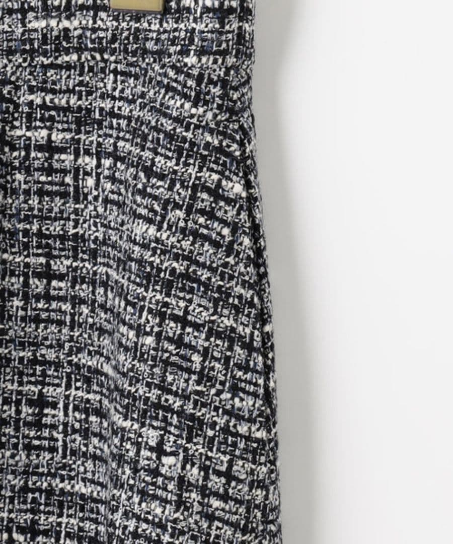 新品未使用 タグ付き 組曲 ラメループモールツイード フレアスカート