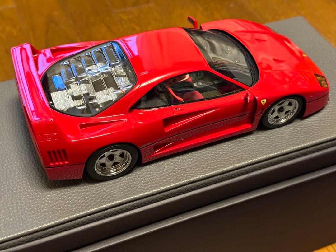 【美品】1/18 フェラーリ F40 TOP MARQUES