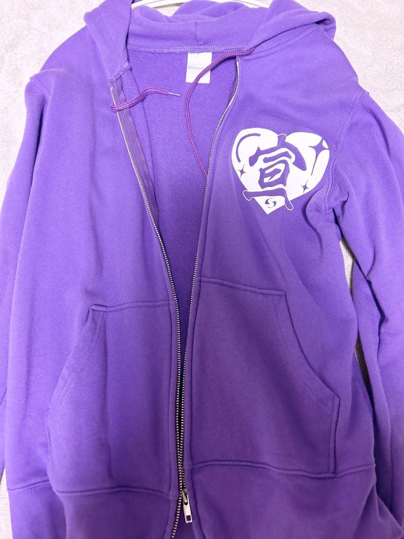 K*様 超ときめき宣伝部 宣伝部員の定番パーカー M 杏ジュリア - メルカリ