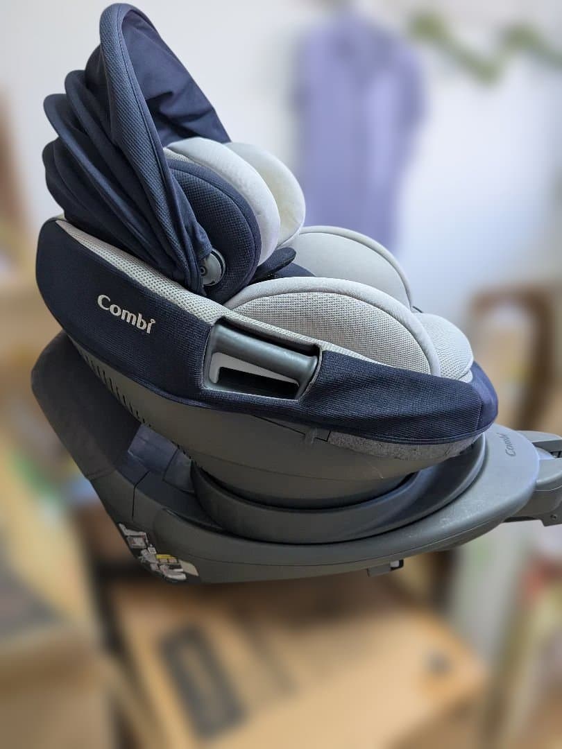 一部シミ有り　Combi THE S Air ISOFIX エッグショック