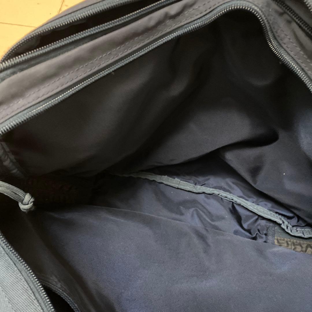 ブリーフィング　バッグ