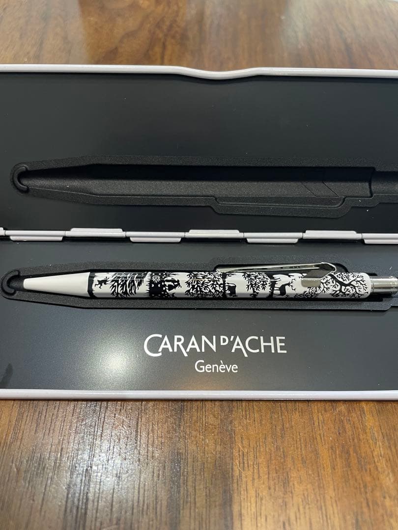 カランダッシュ　ボールペン カランダッシュ（CARAN d'ACHE） ボールペン849 POPLINE Totally Swiss
