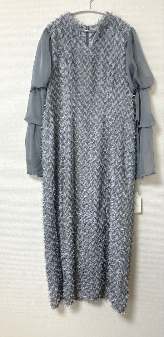 新品　美品　人気　ドリードール　デザインスリーブシャギードレス L グレー