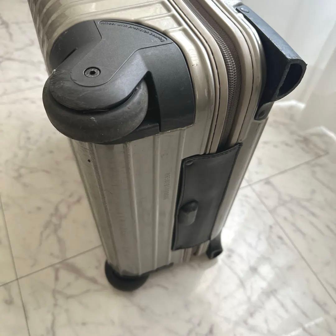 RIMOWA/リモワ製の2輪サルサ ビジネストロリー シャンパンゴールド 25L