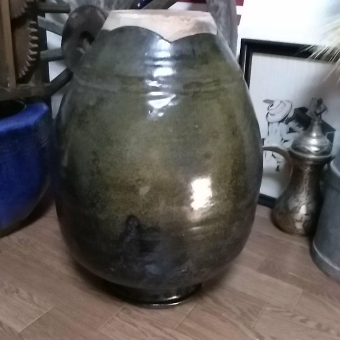 蔵出し大きな壺 高さが48センチ、