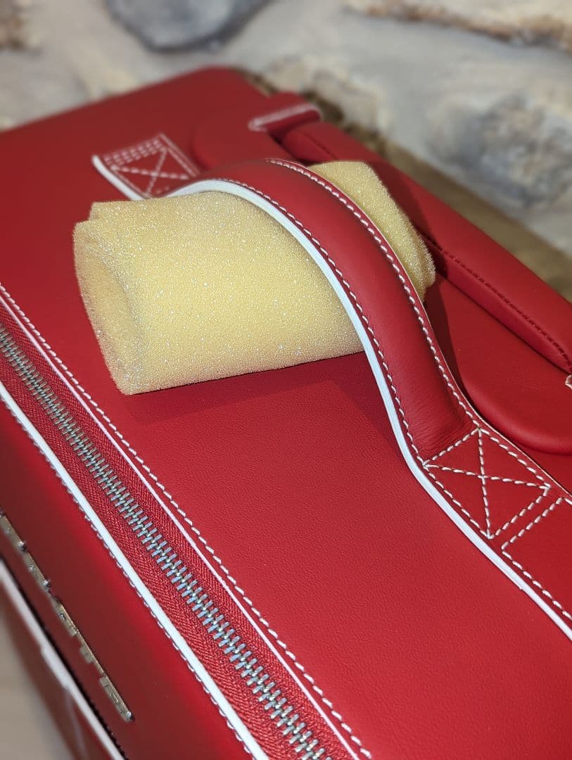 非売品 フェラーリ488gtb スーツケース キャリケース Ferrari