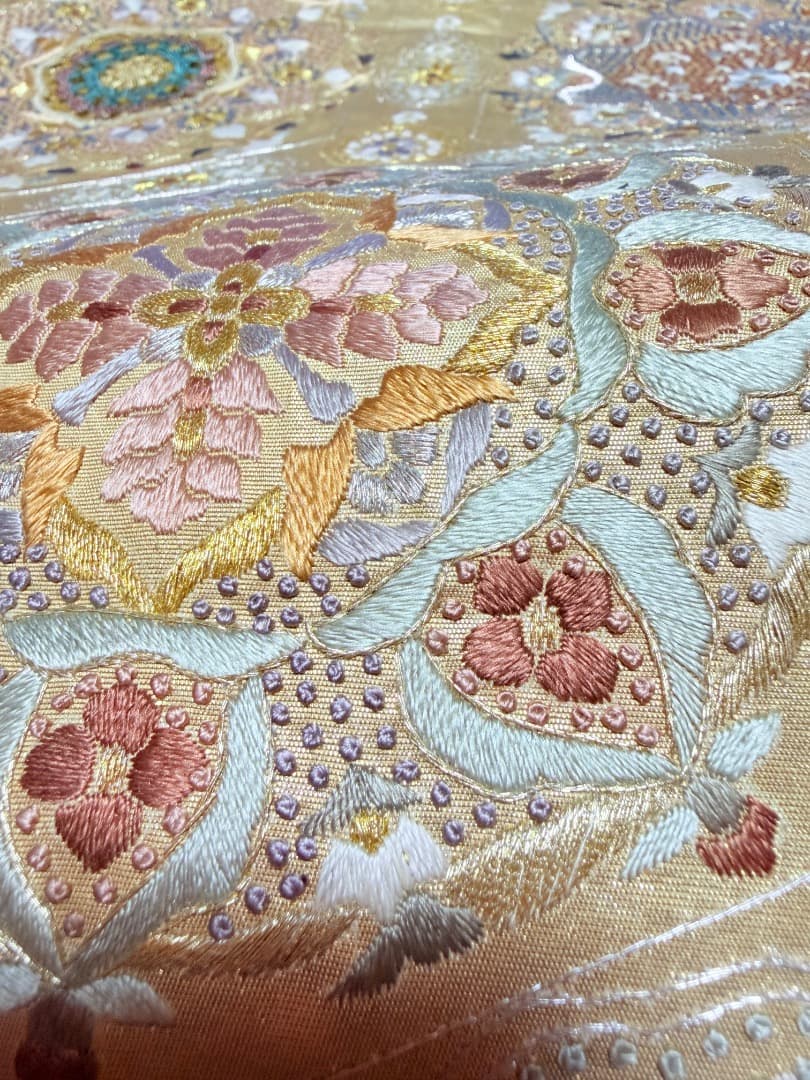 高級 袋帯 正絹 六通柄 汕頭刺繍 相良刺繍 蘇州刺繍 ゴールド 約120万
