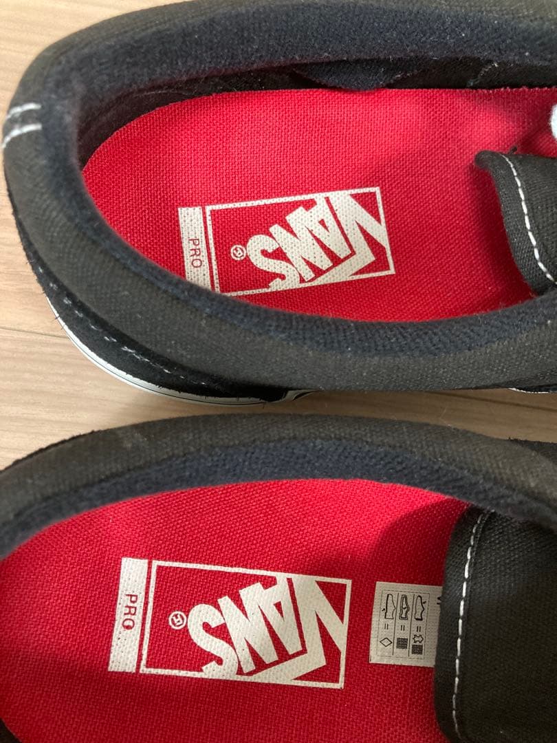 極美品vansproヴァンズプロスニーカースリッポンエラERAオーセンティック