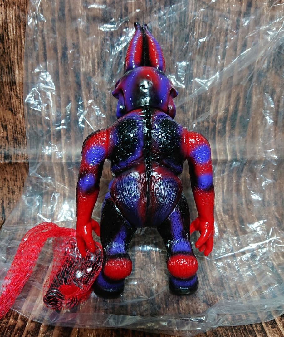 インディーズソフビ SECRETOY LUCKY BASTARD ソフビ