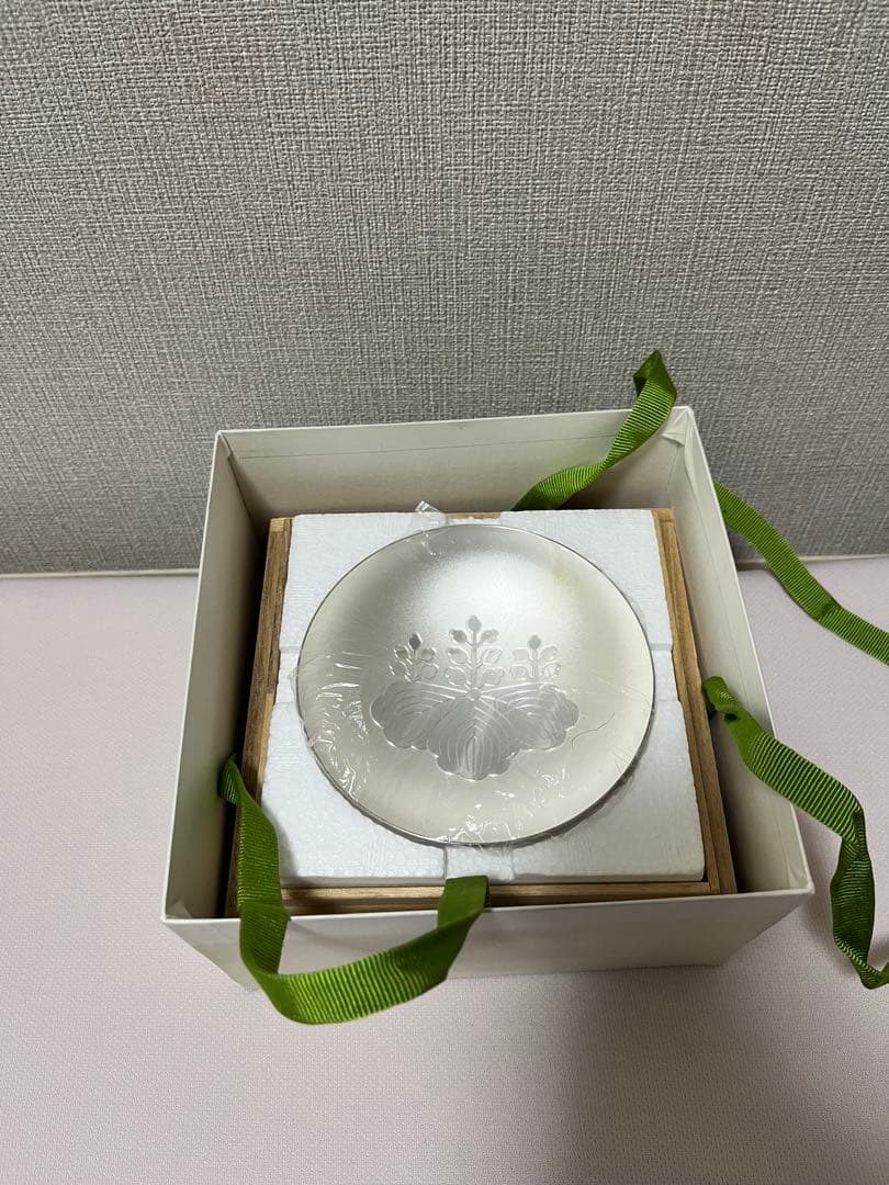 銀杯 140g (内閣総理大臣贈桐箱入り)