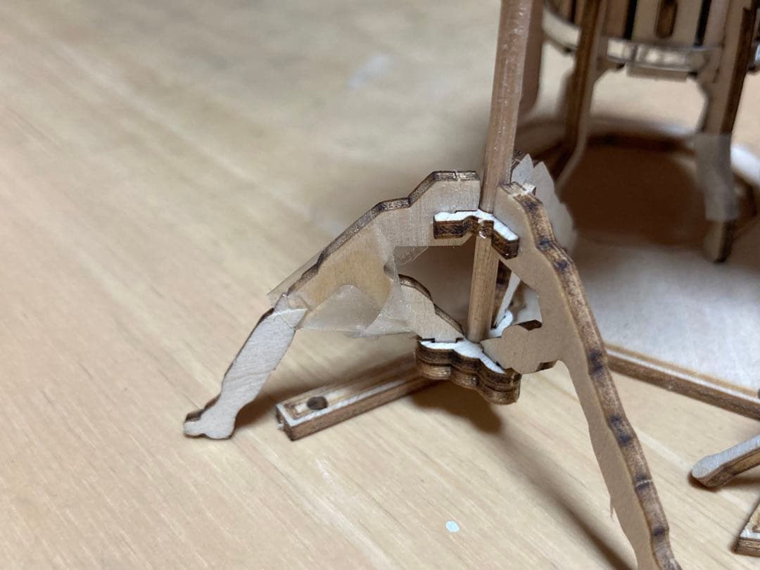 Robotime社木製パズル ピアノ、サックス、ドラム 機関車、帆船、飛行船ほか