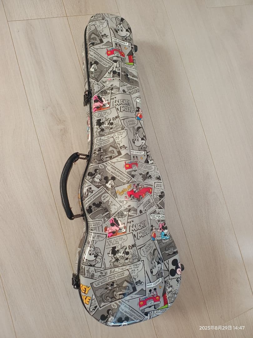 SUZUKI バイオリンとデザインケース付き詳しくは写真ご覧ください