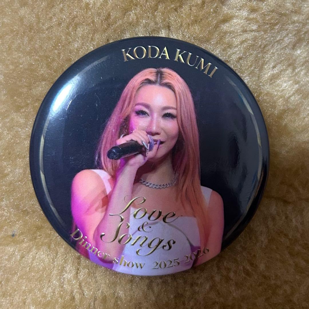 倖田來未・缶バッチ・2025年ディナーショー 12 - メルカリ