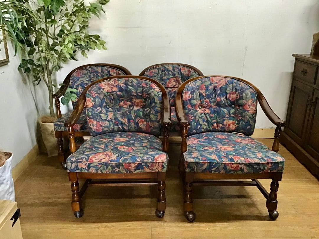 しんちゃん☆管351☆カリモク家具☆karimoku☆ダイニングテーブル