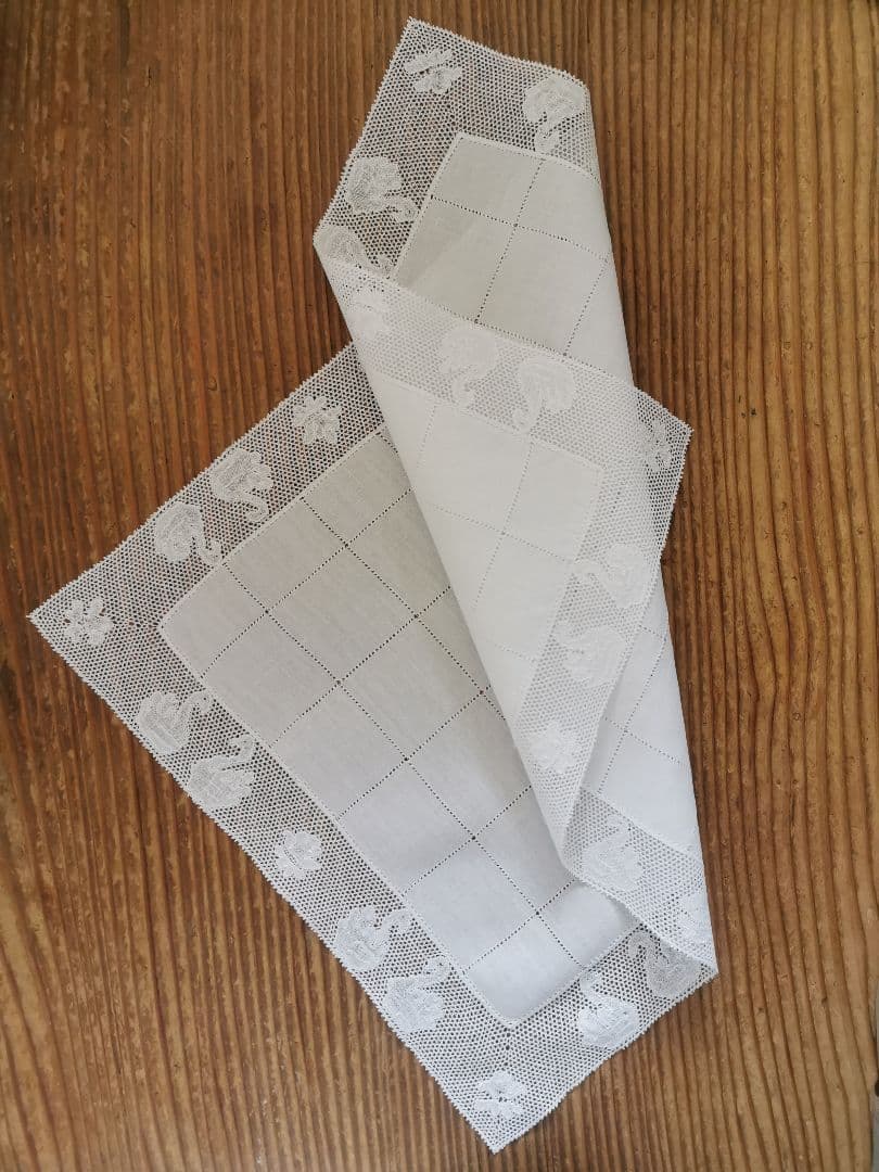 アンティーク ポワンドパリ 白鳥と水草 格子ドローンワーク 極細糸