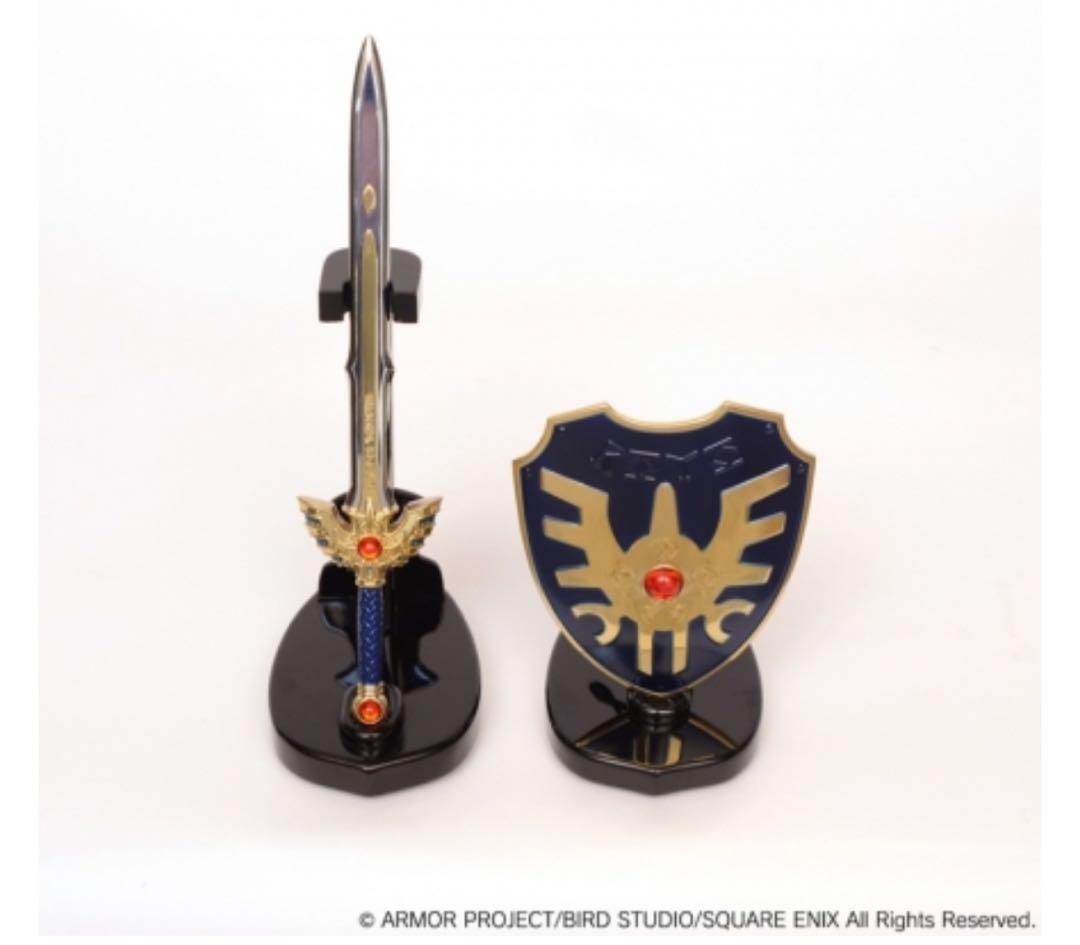 ドラゴンクエスト ロトの兜飾りセット