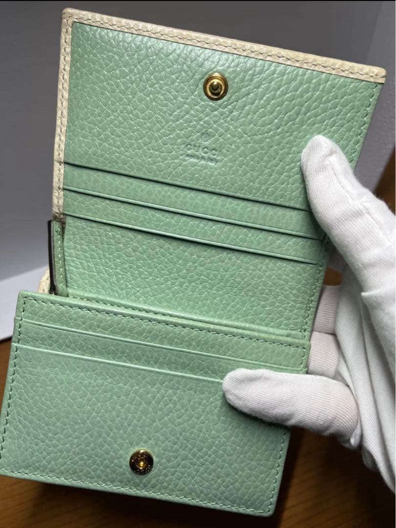 GUCCI GGマーモント 二つ折り財布