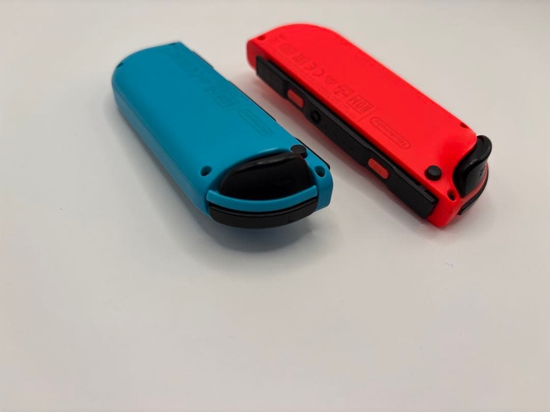 【⭐︎美品⭐︎】Nintendo Switch 本体 赤/青 Joy-Con