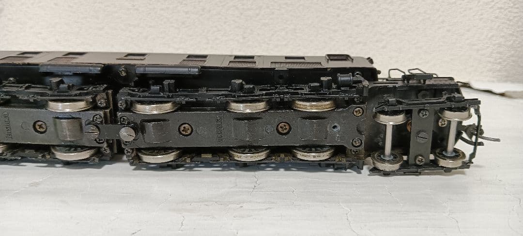 HOゲージ 天賞堂 EF57電気機関車、動作調整済