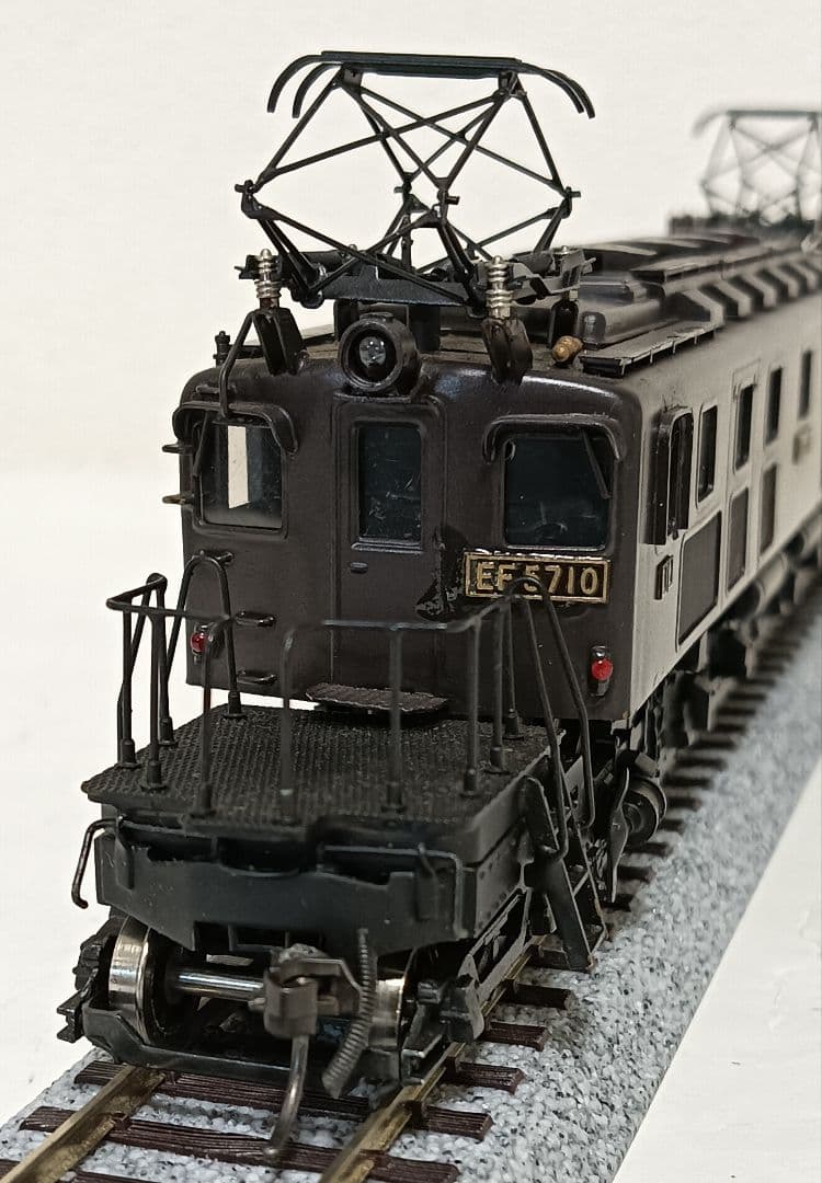 HOゲージ 天賞堂 EF57電気機関車、動作調整済