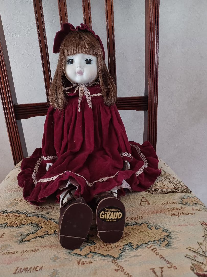 アンティーク ビスク・ドール オルゴール内蔵 （2727） Amazon | 三