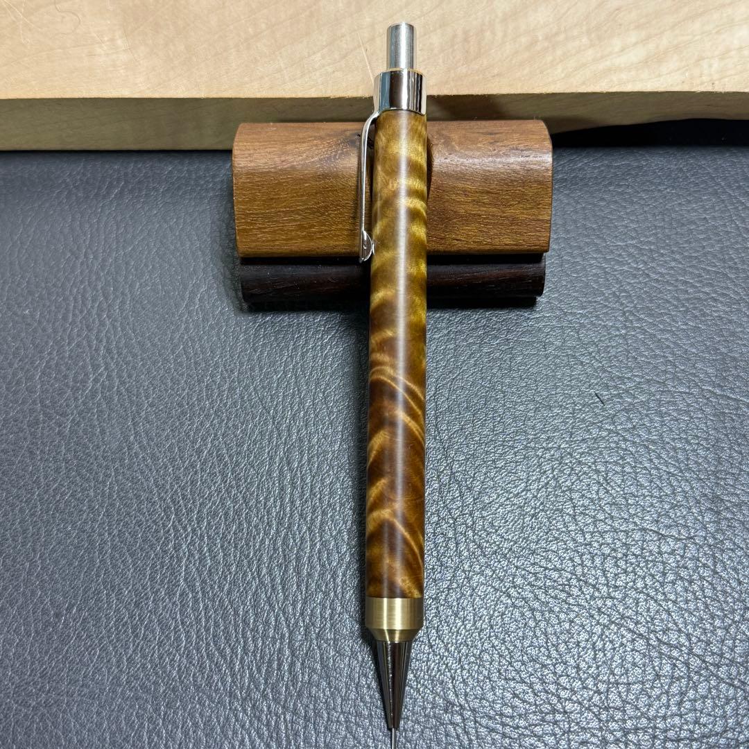 122栃トラ杢スタビ　木製シャーペン　強低重心R 真鍮　ギラギラ杢