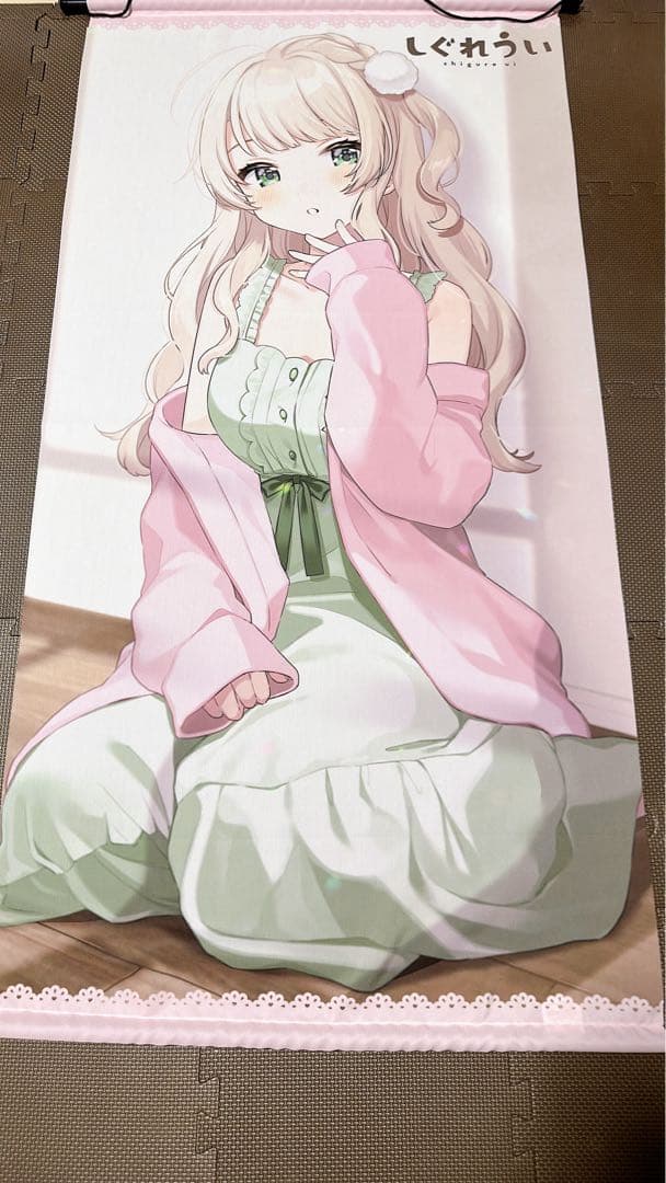 タイクレ限定 しぐれうい 描き下ろしBIGタペストリー 開封品 - メルカリ